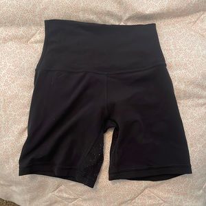 lululemon size 0 black align biker shorts